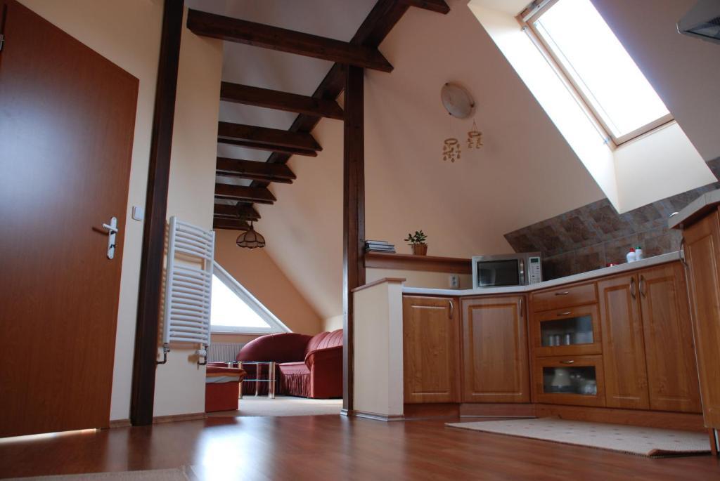 Apartman Koi Daire Veltrusy Dış mekan fotoğraf